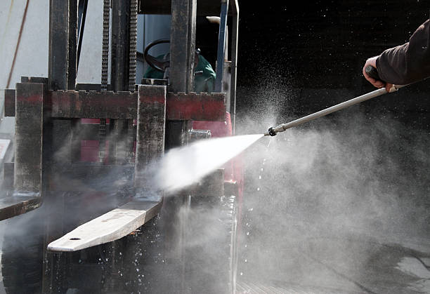 Best Sign and Awning Cleaning  in Fremont, IN